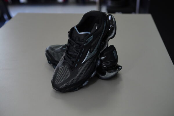 Mizuno Prophecy 15
